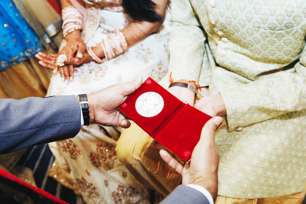 Best Advantages and Disadvantages of Arranged Marriage